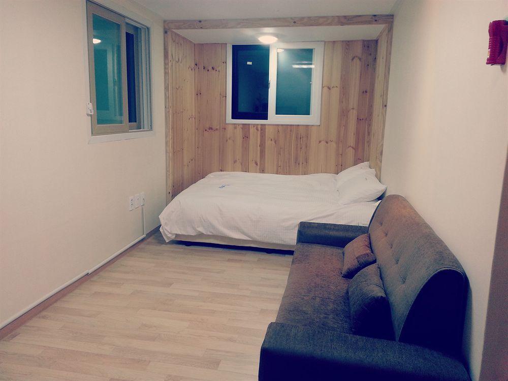 Iu Guest House Myeongdong سيول المظهر الخارجي الصورة